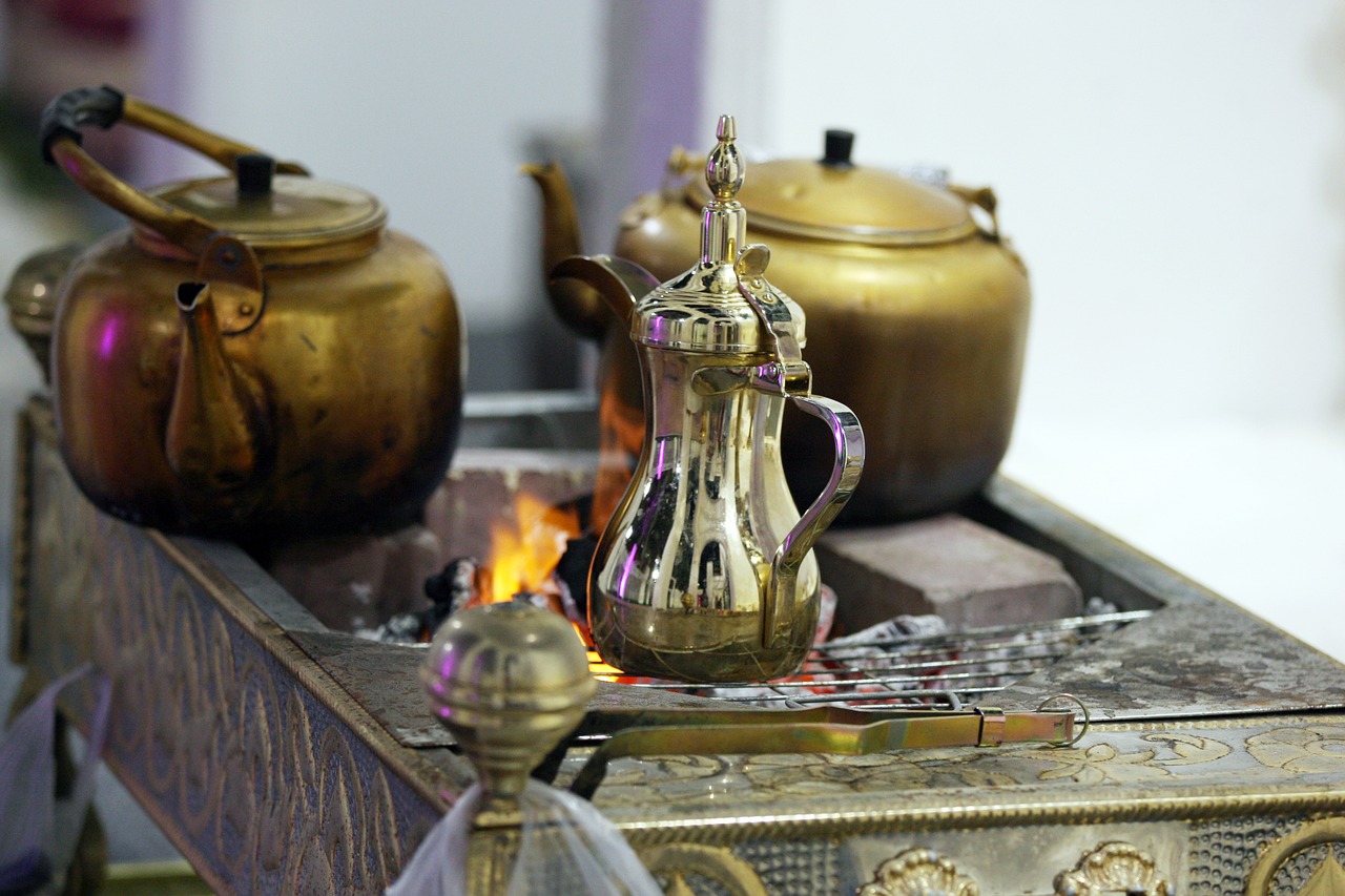 Arabic coffee making